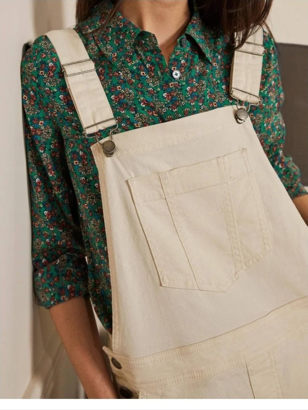 BODEN Girlfriend Dungarees IVORY Denim Size 4 Overalls Ankle Preppy Classic - Picture 3 of 13